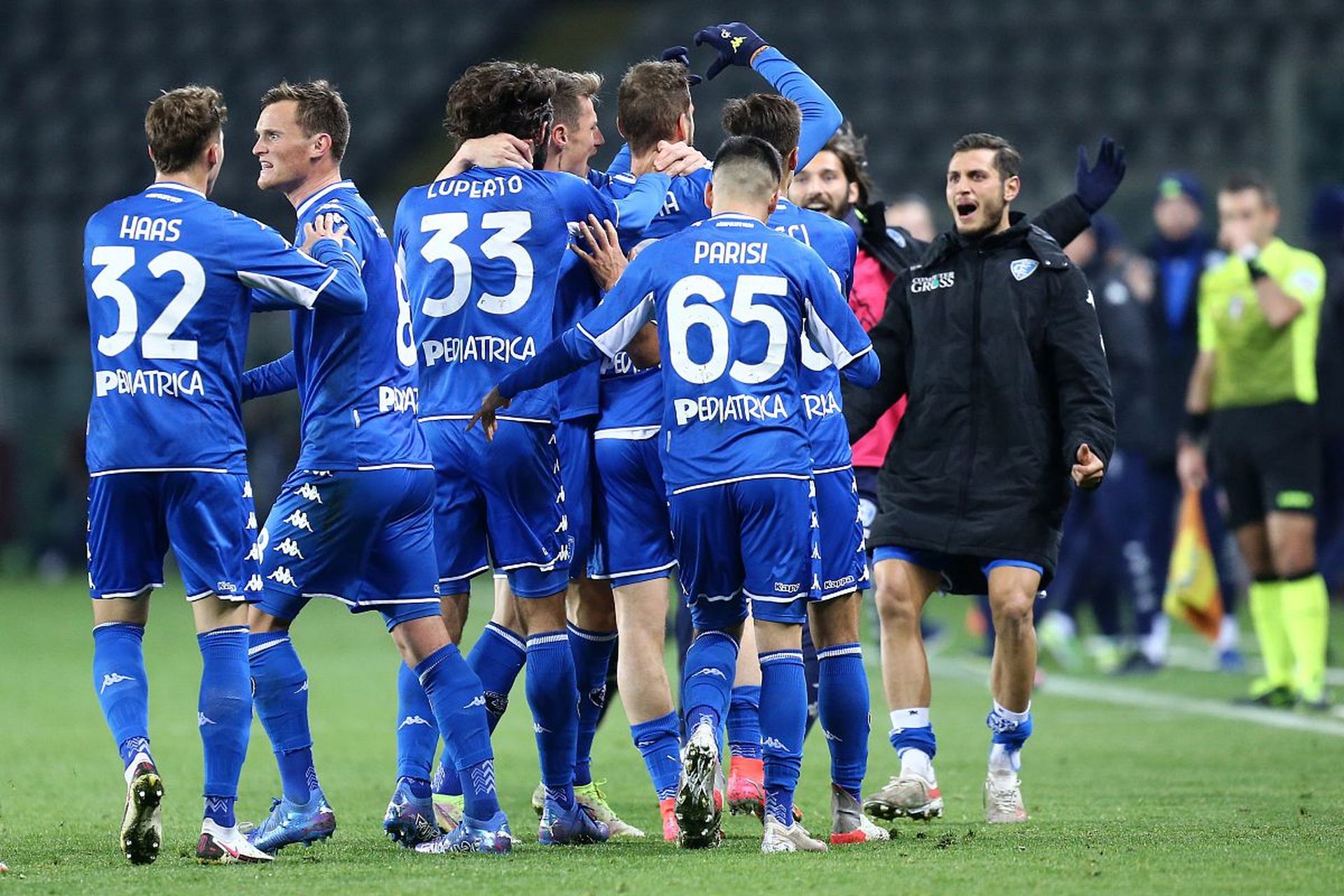 会面对昂热 会面对昂热