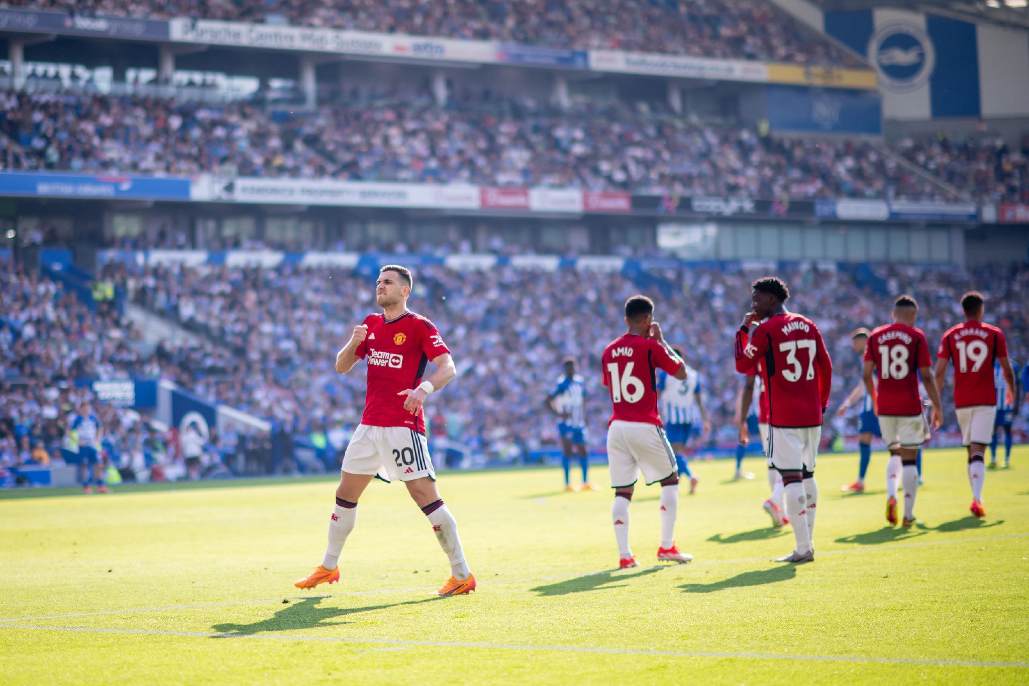 中的地位 中的地位